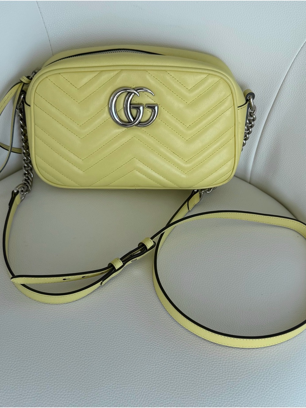 Gucci GG Marmont Leather Crossbody Bag in Yellow